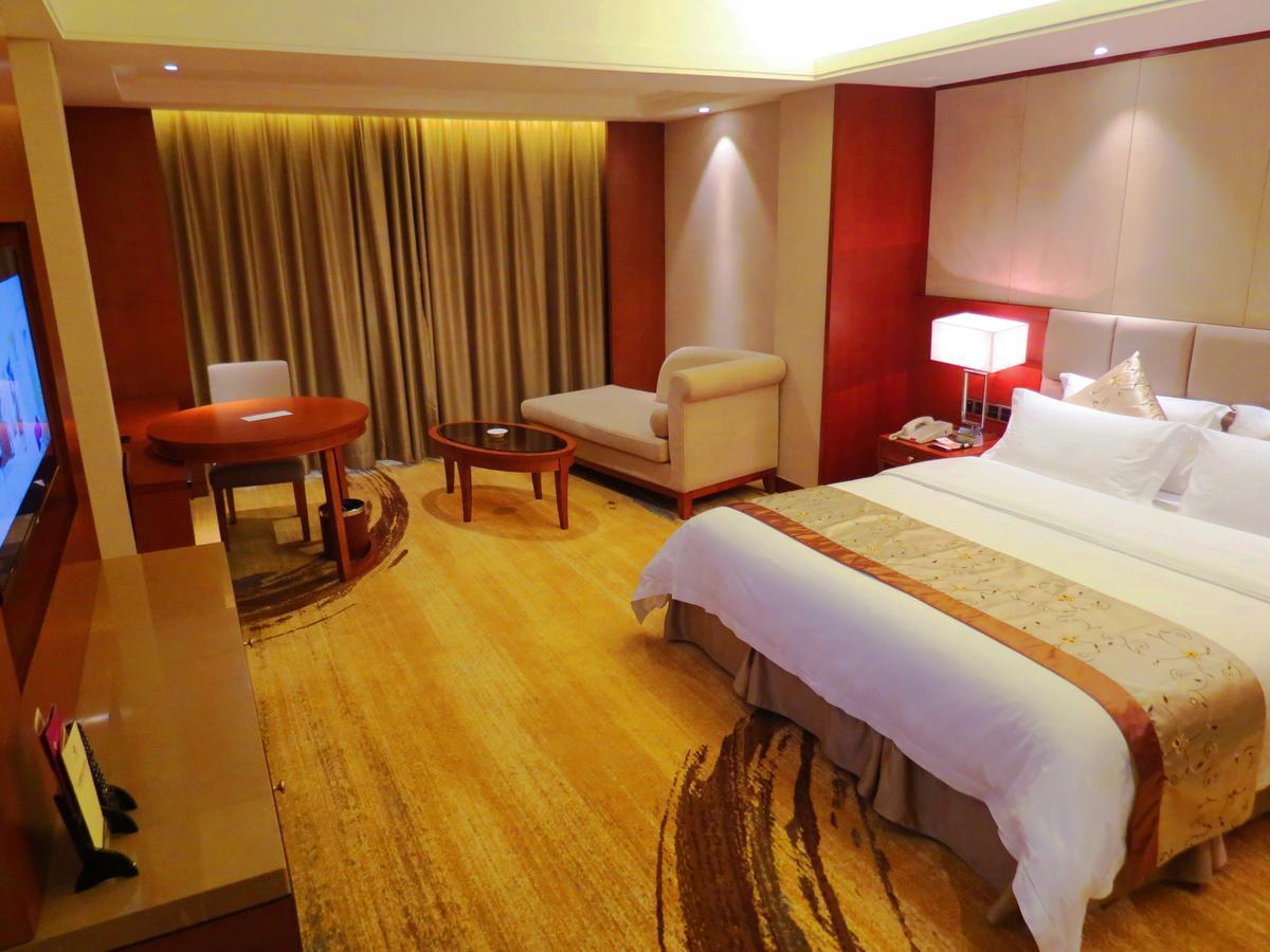 Rongjiang Hotel Jieyang Zewnętrze zdjęcie