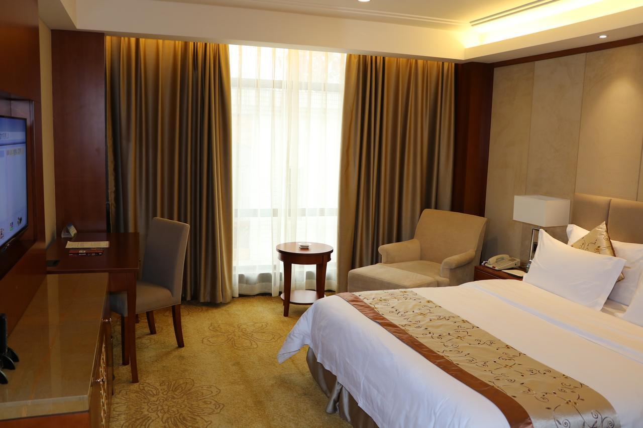 Rongjiang Hotel Jieyang Zewnętrze zdjęcie