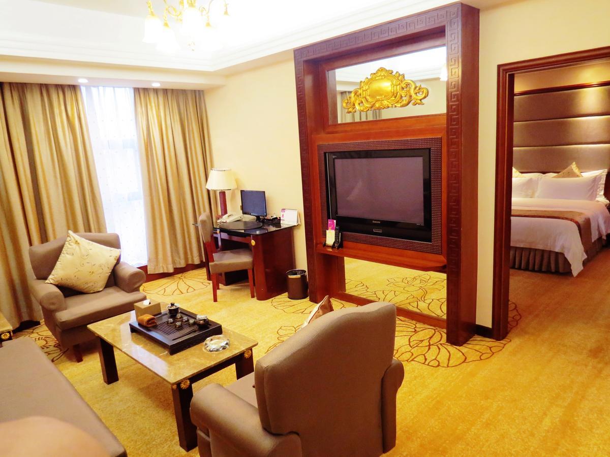 Rongjiang Hotel Jieyang Zewnętrze zdjęcie